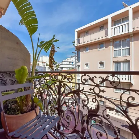Spacious 1-br 6 Min Walk To Beaches * Cannes